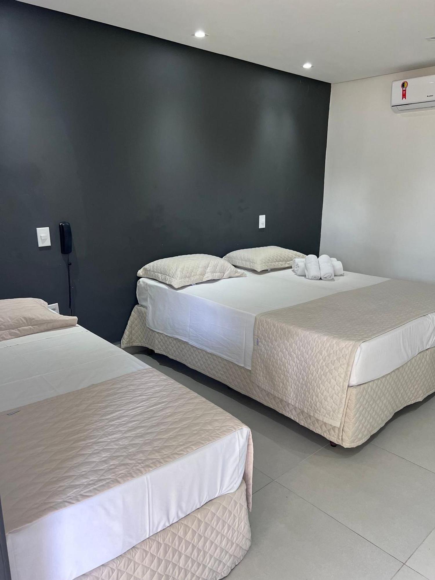 O Beira Mar Praia Hotel Esta Localizado Na Orla, Na Praia De Taperapuan, Cafe Incluso, Wi-Fi 500Mb, Piscinas, Estacionamento Privativo, Ar Condicionado Split, Smart Tv, Frigobar, Porto Seguro Exterior foto